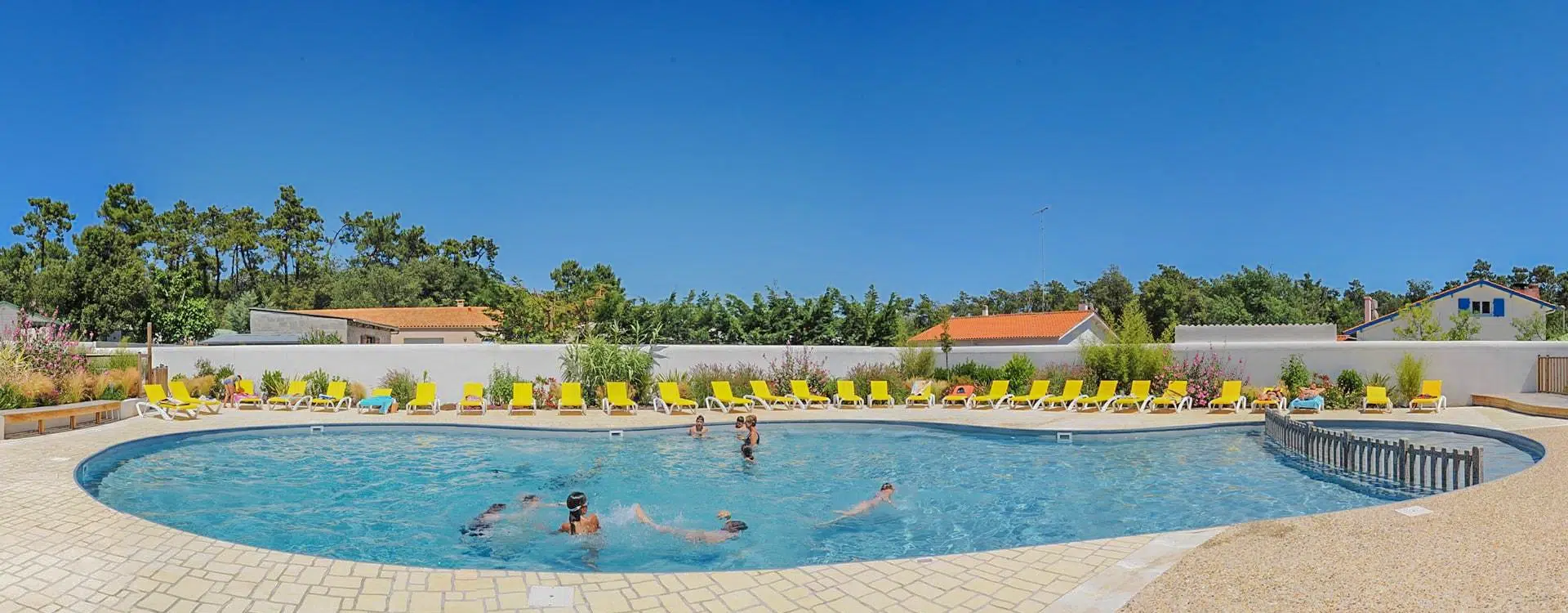 camping paradis st tro park camping espace aquatique saint trojan les bains